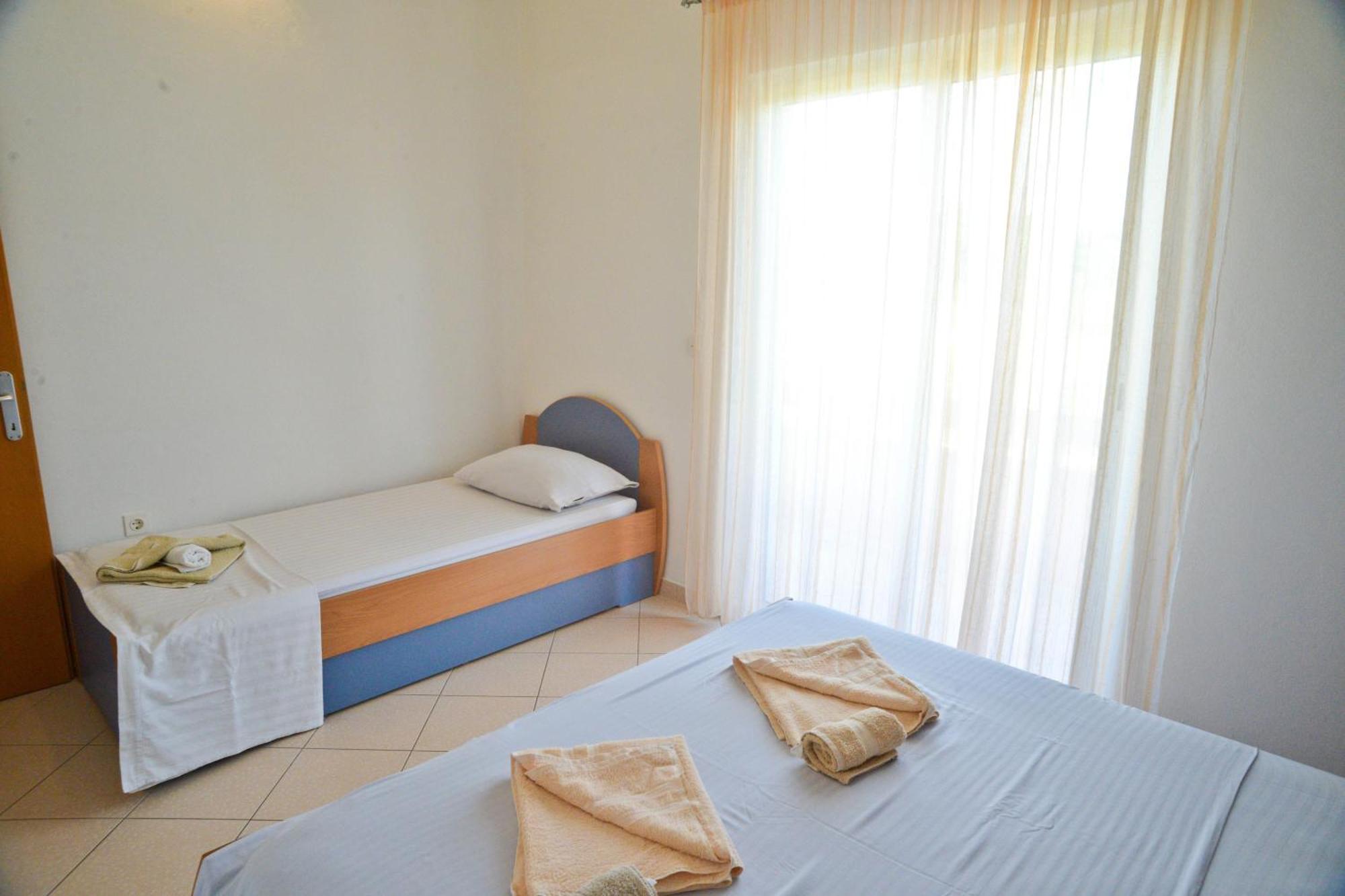 Apartments Lonic กูกลีตซา ห้อง รูปภาพ