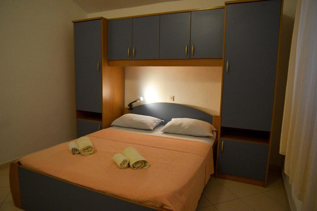 Apartments Lonic กูกลีตซา ภายนอก รูปภาพ