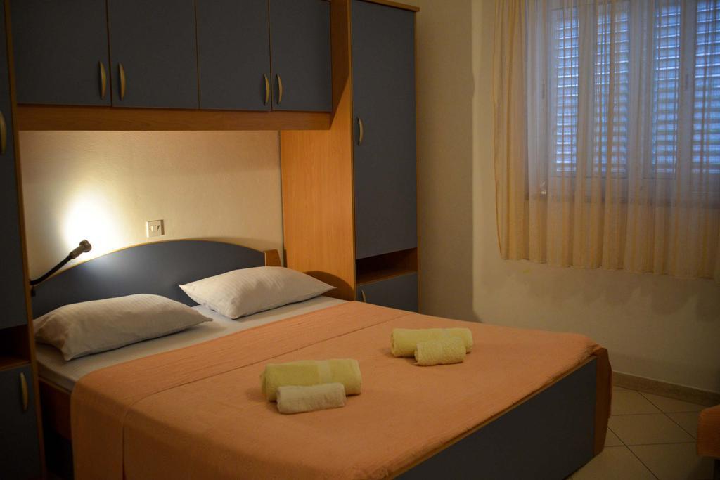 Apartments Lonic กูกลีตซา ภายนอก รูปภาพ