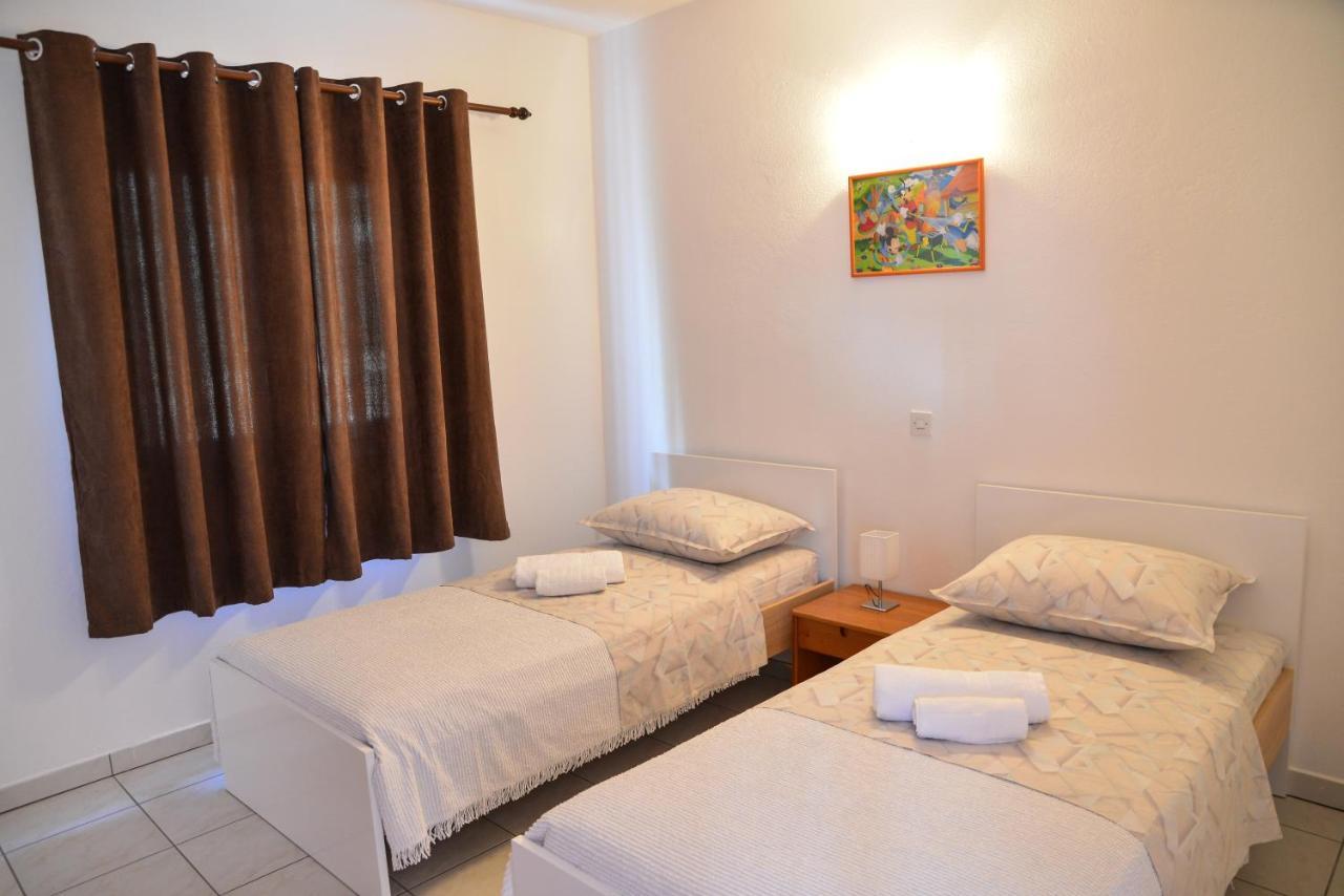 Apartments Lonic กูกลีตซา ภายนอก รูปภาพ